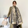 2023 Écharpe hivernale pour femmes Cashmere Lady Stohes Design Imprimez des châles chauds féminins enveloppez une couverture écharbes réversibles épaisses pour la fête 297Z