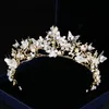 Brudhuvudstycken Bröllopskronor Butterfly Flower Crystal Crown Headdress Golden Barock Crown Bröllop Tillbehör Smycken Bridal Tiara