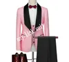 Alta Qualidade Champagne Paisley Noivo TuxeDos Xaile Groomsmen Mens Suits Casamento / Prom / Jantar Blazer (jaqueta + calça + colete + gravata) K526