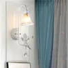 ange de résine moderne et simple E14 chambre d'oiseaux corne soufflant lampe murale lampe de chevet appliques murales en verre de cristal conduit