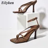 Eilyken 2020 nueva moda Clip Toe diseño de cuello en V sandalias de mujer verano tobillo hebilla Correa tacones altos señoras zapatos de vestir 0922