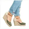 Kadınlar Düşük Kama Topuk Boho Sandalet Kapalı Toe Toka Ayak Bileği Kayışı Platform Ayakkabı1