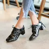 Kwaliteit Spring Patent Leather Dames hakken Pumps schoen sexy blok hakken oxford schoenen voor vrouwen mode veter feestschoenen woman1