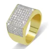 Hiphop smycken isade ut full cz sten ringar guld mode diamant mens ring