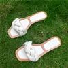 2020 neue Sommer Hausschuhe Weiß Leder Twist Weben Flache Sandalen Casual Design Dame Strand Alias Femmes Schwarz Stricken Rutschen