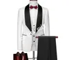 Alta Qualidade Champagne Paisley Noivo TuxeDos Xaile Groomsmen Mens Suits Casamento / Prom / Jantar Blazer (jaqueta + calça + colete + gravata) K526
