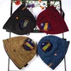 Bonnets unisexes Lettre de mode Chapeaux tricotés réversibles Casquettes de crâne en polaire d'hiver Double face Porter Bonnet Chapeau Designer Bonnet Bonnet de tricot extérieur Cache-oreilles