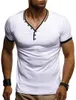 Striped Neck Imprimir Tees Verão Designer comprimento regular Manga Curta Tops Mens Painéis Botão T-shirt V