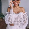 Gelin Seksi Açık Geri Uzun Kollu 3D Çiçek Gelin Elbise için Yeni Tasarım Off omuz Kabarık Kollu Dot Tül Gelinlik tatlım