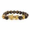 1pc feng shui 10-12mm Svart pärlor Alloy Rikedom Bangles med Golden Pixiu Charm Armband Gåvor för män Kvinnor