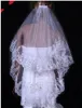 Luxury Wedding Veils 2 Layer Lace Applique Edge med pärlor Rhinestones Brudslöja Brudtillbehör