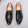 2020 mężczyzn Krokodyl Wzór Pasek klamra Oxfords Buty swobodne buty męskie sukienka ślubna buty balowe sapato społeczne zapatos