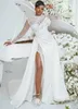 2020 Plus Storlek Arabiska Aso Ebi Sparkly Beaded Sexiga Bröllopsklänningar High Split Bridal Dresses Långärmad Satin Bröllopsklänningar ZJ0533