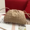 Sale Hot Fashion Crochet Womens Dinner Crossbody Bags Retro Classic Hand Bag Ladies Quality Handbags Cloud Bags