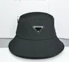 Ny Bucket Hat för män och kvinnor Mode Ny Klassisk Designer Dam Hat Ny 20ss Höst Vår Fisherman Hat Solkepsar Drop ship