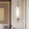 Lampada da parete per soggiorno sfondo Lampada da parete moderna nordica dorata lampada da comodino camera da letto con personalità creativa moderna semplice