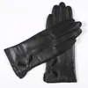 Gants d'hiver en cuir véritable pour femmes, de haute qualité, en peau de chèvre véritable noire, à la mode, mitaines douces et chaudes 1