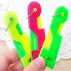 500pcs Plastic Automatic Needle Threader Sewing Machines Helpful Threader Home Craft Tools Accessories