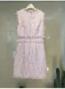 秋の新しいデザインファッション女性のOネックノースリーブラインストーン弓パッチワークかわいいピンク色LurexツイードウールタッセルタンクD293a