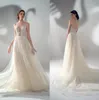 Fairy Jewel Neck Wedding Dresses Lace Applique Sleeveless Custom Made Wedding Dress Sweep Train Robes De Mariée