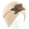 Muslim Vinter Turban Hat Varmt Kors Rhinestone Ull Sticka Cap Beanie Sova Chemo Turban Headwear Cancer Patienter Hårtillbehör