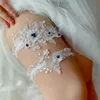 Incredibile set di giarrettiere da sposa da spiaggia con accessori per gambe da sposa in pizzo sexy con perline blu per la sposa 2020 cintura di pizzo con giarrettiera a buon mercato