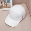 Top kapaklar erkek snapback şapkalar düz renkli demir halka dekor pamuk kadınlar kpop basit beyzbol 2021 moda unisex aksesuarları