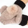 2020 neue Frauen Mode Winter Elegante Handschuhe Reine Farben Stil Woolen Fäustlinge Mit Schöne Kaninchen Fell Pom-pom