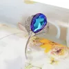 Ny lysande kristallfjäder broscher för kvinnor mode bröllopta pin påfågel smycken hög kvalitet 2 färger tillgängliga