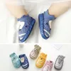 Chaussures de premiers pas pour bébés filles, chaussures de dessin animé en coton pour nouveau-nés, semelle souple, automne et hiver