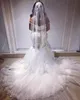 아프리카 인어 웨딩 드레스 구슬로 된 반짝이는 크리스털 스팽글 어깨에 크기 플러스 신부 가운 섹시 연인 교회 신부 드레스
