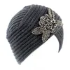 Muslim Vinter Turban Hat Varmt Kors Rhinestone Ull Sticka Cap Beanie Sova Chemo Turban Headwear Cancer Patienter Hårtillbehör