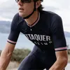 2020 Attaquer Cycl Trikot-Set Equipe Mesh-Material Fahrradbekleidung Herren Set Maiot Ciclismo MTB Quick Dry Trikots Trägershorts Set