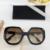 Designerin neuer Frauen Modenshow Übergroße Rahmen Sonnenbrille 0366 Speziell gestaltete Sterngläser Top -Qualität UV400 -Schutz CO 3336925