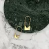 Pendientes largos y sencillos con personalidad para mujer, aretes con pasador de metal con bloqueo, aretes de estilo fresco, novedad de 2020, aretes de moda en dos colores