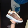 DHL Gratis frakt 20SS Ny ankomst Mens Womens Designer Oversized Sneakers Fashion Luxury British English Märke Designer Skor Män Storlek35-45