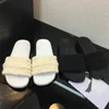 Mulheres Mules Sandálias Pérolas Sliders Stuffies Top Quality Lambskin Preto Branco Chinelos Planas Senhoras Praia Borracha Chinelos Com Caixa