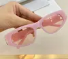 Solglasögon för kvinnliga fjärilsram Rimlösa glasögon UV400 -skydd ädla stil glasögon med fodral