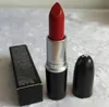 2020 Nouveau rouge à lèvres mat m Makeup Luster Retro Relusticks Frost Sexy Lipsticks Matte 3G 24 Couleurs Lipsticks avec un nom anglais 5106389