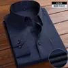 Chegadas novas camisa dos homens para o noivo do casamento Ternos de manga longa Negócio Formal Branco Preto Black Camisa para Homens Ternos 200925