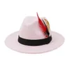 Шляпы Fedora из искусственной шерсти для женщин и мужчин, фетр в винтажном стиле с лентой из перьев, белая шляпа, топ с плоскими полями, джазовая панама, кепка QBHAT