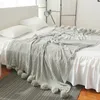 Mantas 200x150cm Calidad sólida Cotton Pom Ganchillo Hilo Manta de hilo para bebés Adultos Twin Size Bed Tirones de punto Sofá Decoración para el hogar