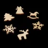 100ピースのクリスマスデコレーション木製スノーフレークツリーディアトロイの木馬自然木製DIYぶら下げ飾りf