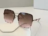 New 2038 Sunlgasses Luxury Sunglasses Fashion VLTN Women Brand Designer Retro Style UV400 Protection Cat Eye Frame Free Come With Case