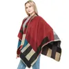 Pull surdimensionné Cardigan Olivia Palermo piste Catwalk rue Snap tricoté Cardigan Plaid Cape Poncho châle femmes dame S118