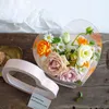 Hjärtformad blomma papperslåda som håller blommorbox PVC Bouquet Shop Rose Party Decoration Arrangement Gift