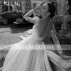 Adoly Mey Abito da sposa a sirena in pizzo con strascico staccabile con applicazioni bellissime 2020 Abito da sposa vintage con scollo rotondo e perline a maniche lunghe