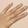 Złota wypełniona biała sześcienna cyrkonia Mały cienki pierścień łańcucha łącza kubańskiego Miami dla kobiet Delikatna minimalna design8836420