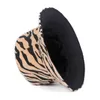 2020 Höst Winter Print Leopard päls skopa hatt kvinnor gata bob koreansk fiskare hatt zebra mönster panama hip hop bob chapeau