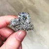 2020 Nieuwe Collectie Top Verkopen Luxe Sieraden 925 Sterling Zilver Grote Ronde Cut White Topaz CZ Diamond Paar Ringen vrouwen Wedding Bridal Ring